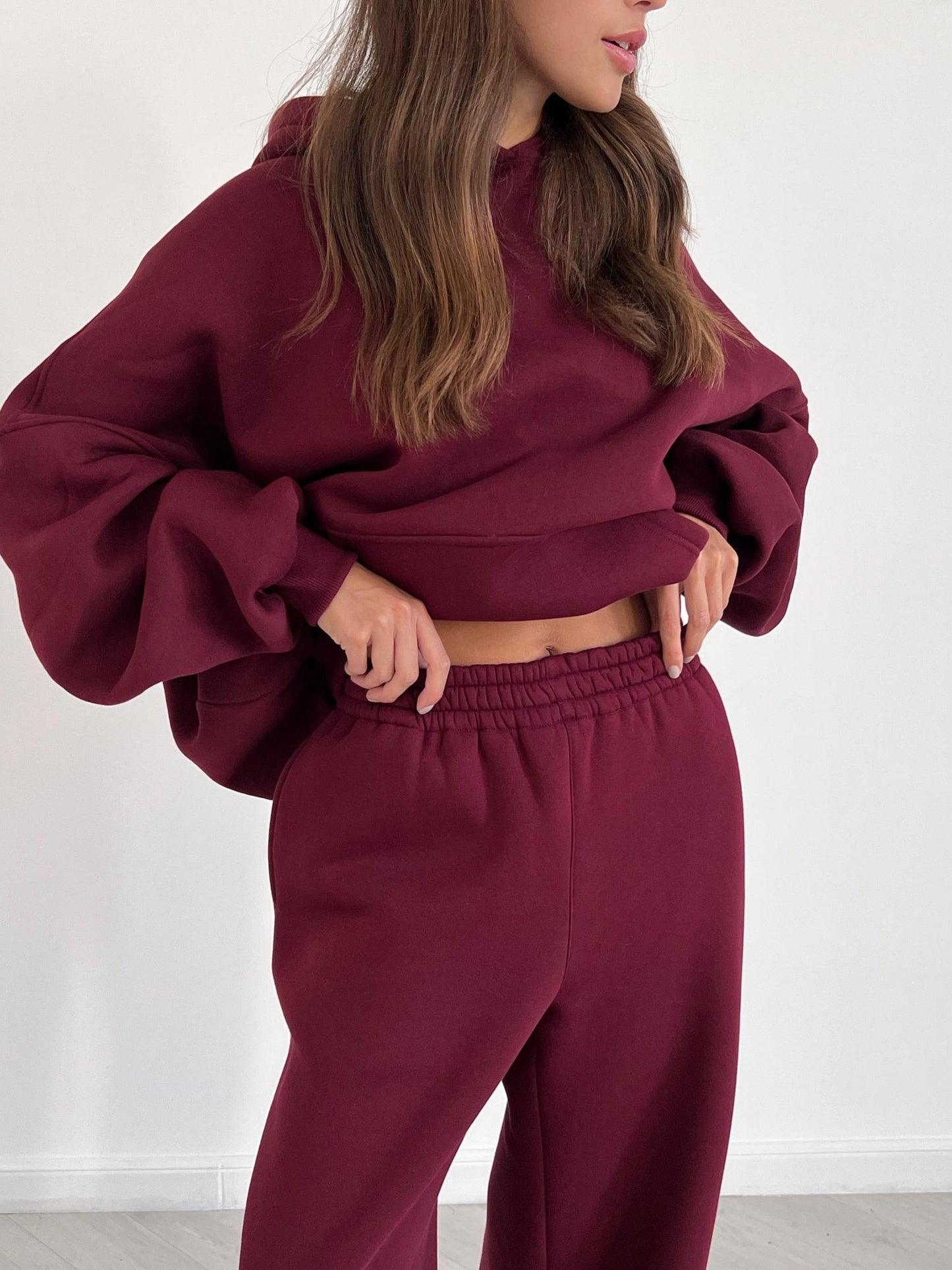 Flowing tracksuit