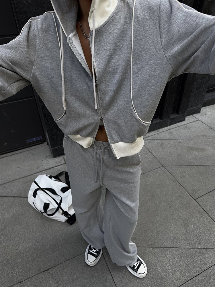 Niki Tracksuit