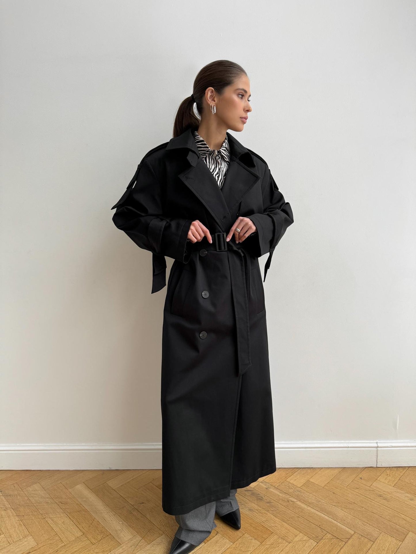 Aliyah trenchcoat