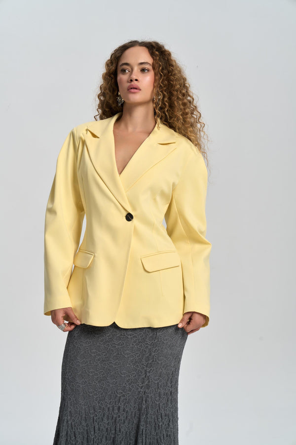 Showy fitted jacket